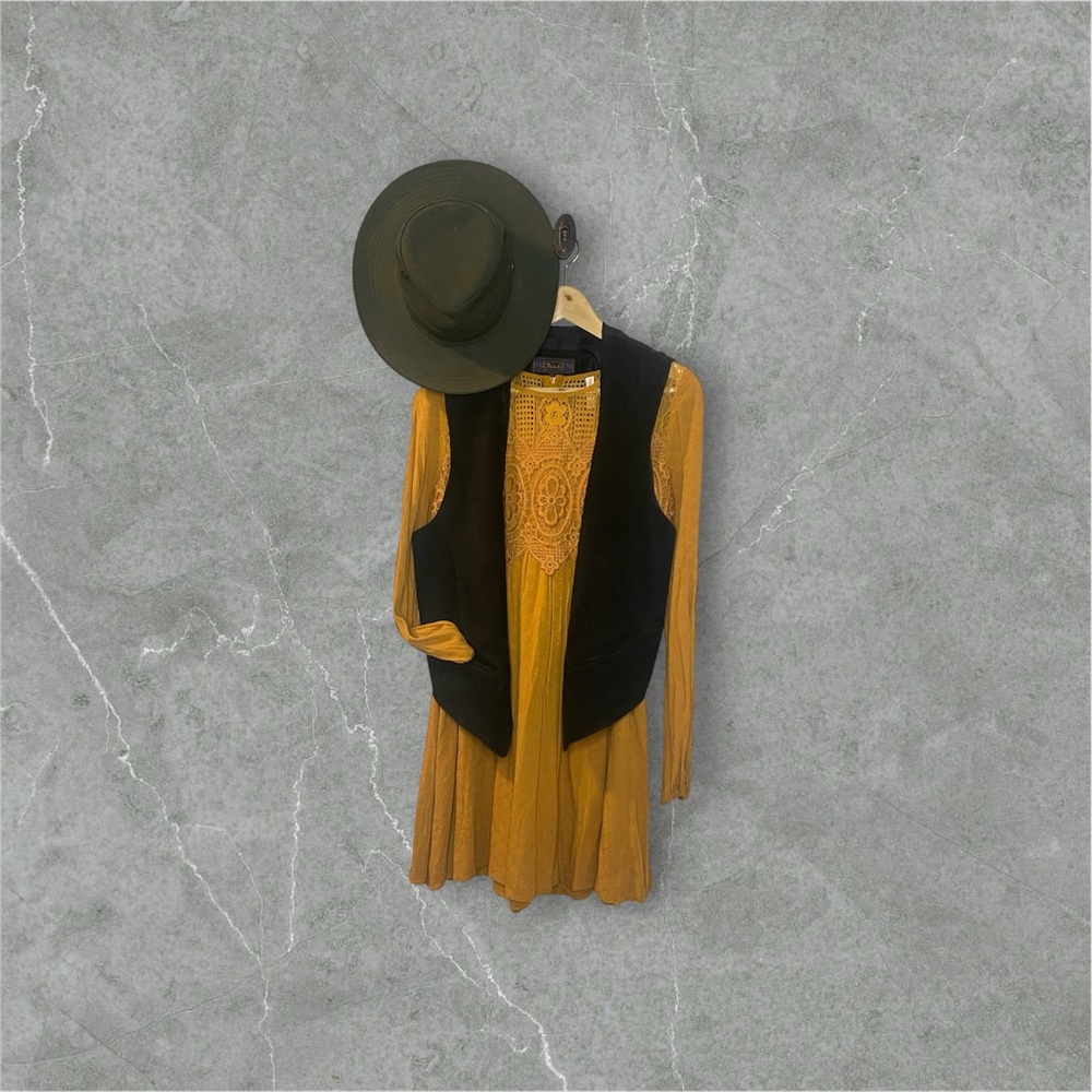 XHILARATION SPLIT SLEEVE MUSTARD COTTAGECORE DRESS Medium